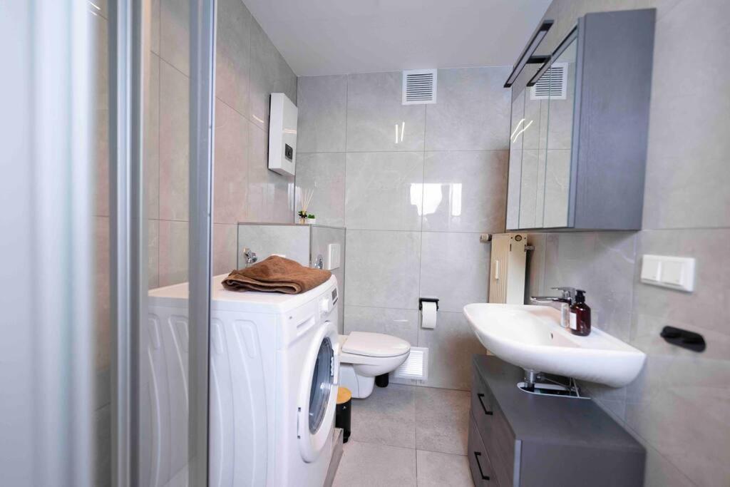 Comfy Apartment Heart Of Mannheim Luaran gambar